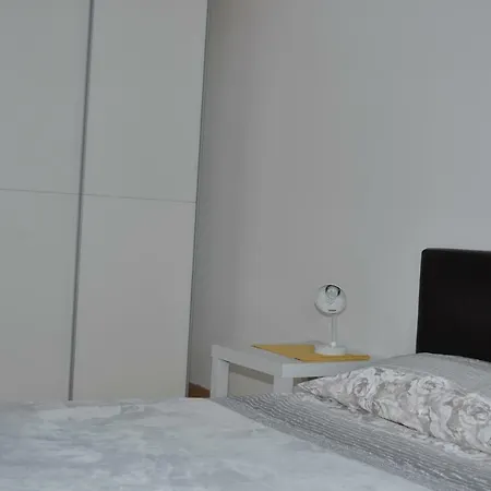 Matej & Irena קרס