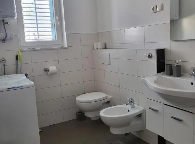 Matej & Irena 아파트 크레스