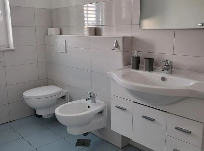 Matej & Irena 아파트 크레스